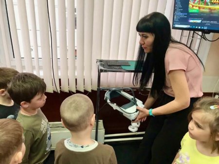 ЗНАКОМСТВО С VR ЗНАКОМСТВО С VR