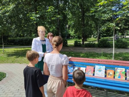 ЛЕТНИЙ ЧИТАЛЬНЫЙ ЗАЛ ЛЕТНИЙ ЧИТАЛЬНЫЙ ЗАЛ