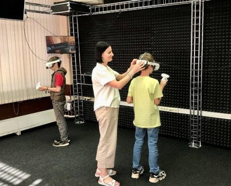 ЗНАКОМСТВО С VR ЗНАКОМСТВО С VR